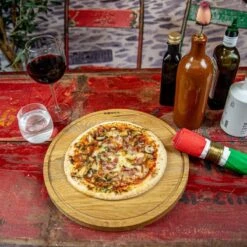 Boska Pizzaplank Friends L - BBQ Accessoires - Eikenhout - Handige Opvanggeul - Ø 34 Cm 26 Boska Pizzaplank Friends L - BBQ Accessoires - Eikenhout - Handige Opvanggeul - Ø 34 Cm -Keuken Grill Promotie 1200x1200 355