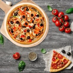 MaxxHome Pizzasteen - BBQ Steen - Maximum Te Verhitten Tot 600 Graden - ⌀33 - Incl. Houten Schep -Keuken Grill Promotie 1200x1200 425