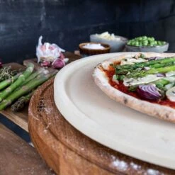 Boska Pizzasteen Deluxe - Voor Oven & BBQ - Knapperige Pizza's - Ø 29.5 Cm - BBQ Accessoires -Keuken Grill Promotie 1200x1200 455