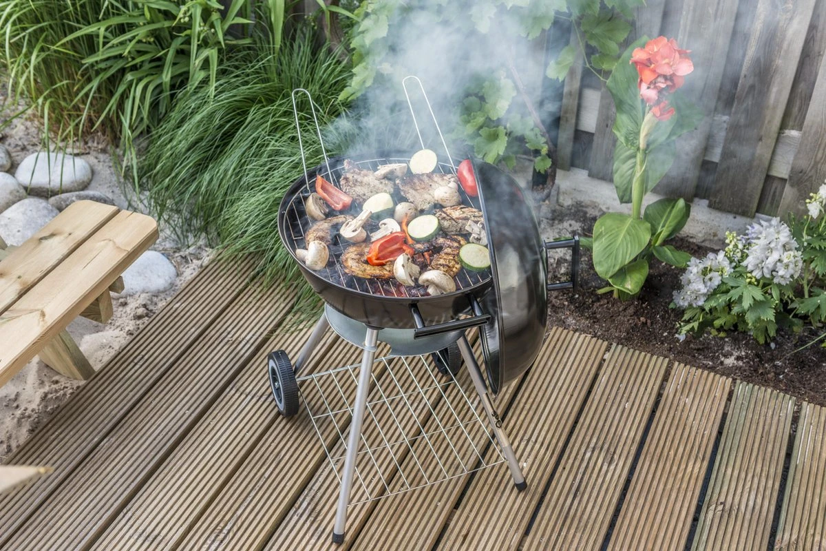 BBQ Collection Houtskoolbarbecue - Kogelbarbecue 45 X 60 Centimeter - Ronde Barbecue - Barbecue Op Wielen - Zwart - Metaal 4 BBQ Collection Houtskoolbarbecue - Kogelbarbecue 45 X 60 Centimeter - Ronde Barbecue - Barbecue Op Wielen - Zwart - Metaal - Afbeelding 4