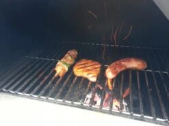 Merkloos MaxxGarden Pizza Oven - Smoker Barbecue Houtskool 45 X 65 X 158cm -Keuken Grill Promotie 1200x900 7