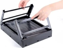 Merkloos Decopatent® Portable Houtskool BBQ - Barbecue - Inklapbaar - Barbecue Houtskool - Tafel Grill - Camping - Strand - Festival - Park -Keuken Grill Promotie 1200x909