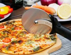 Bighorn Pizzaschep Voor BBQ En Oven-Inklapbare Handgreep -Pizzasnijder- Edelstaal -geschikt Als Broodschep En Ovenschep - SRPT01 -Keuken Grill Promotie 1200x944 4