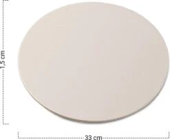 MaxxHome Pizzasteen - BBQ Steen - Pizzasteen Voor De Lekkerste Bereiding Van Een Pizza Op Jouw Barbecue Of In De Oven - Pizza Steen Rond - Medium (33 Cm) -Keuken Grill Promotie 1200x986