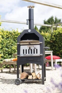 Merkloos MaxxGarden Pizza Oven - Smoker Barbecue Houtskool 45 X 65 X 158cm -Keuken Grill Promotie 804x1200