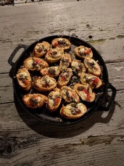 Valhal Outdoor Skillet / Plancha / Koekenpan - Gietijzer - Diameter 35cm, Twee Handvatten, VH35F -Keuken Grill Promotie 900x1200 21