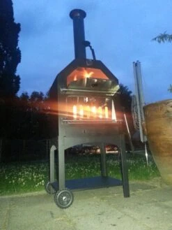 Merkloos MaxxGarden Pizza Oven - Smoker Barbecue Houtskool 45 X 65 X 158cm -Keuken Grill Promotie 900x1200 6